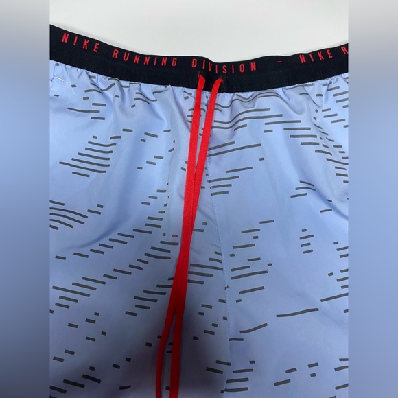 Nike Small Running Division Shorts DM4634 2-in-1 Compression Liner Blue - Picture 3 of 6